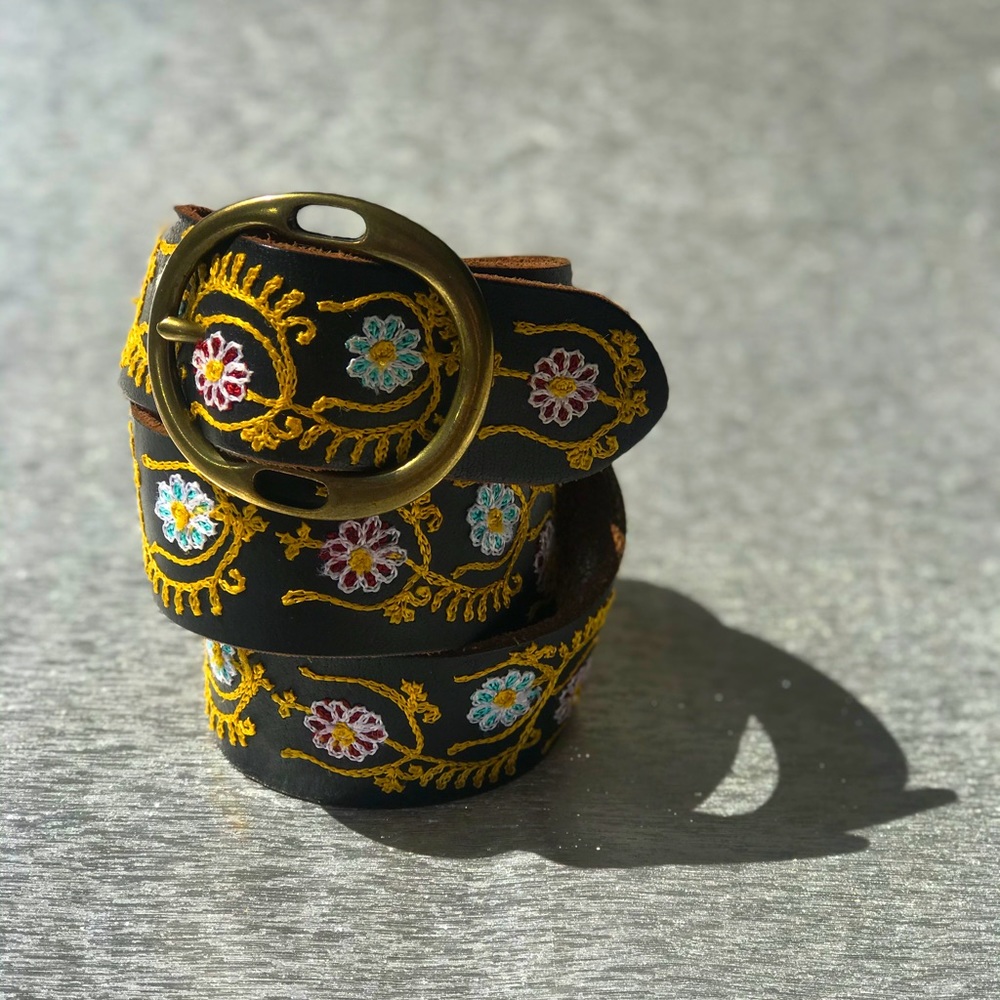 Lucky Brand Flower Embroidered Belt